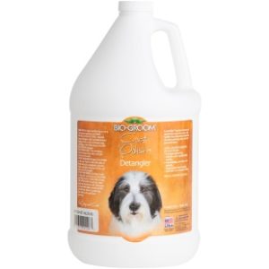 BIO-GROOM COAT POLISH™ SPRAY-ON SHEEN & UNTANGLER FOR DOGS 3,8 ltr